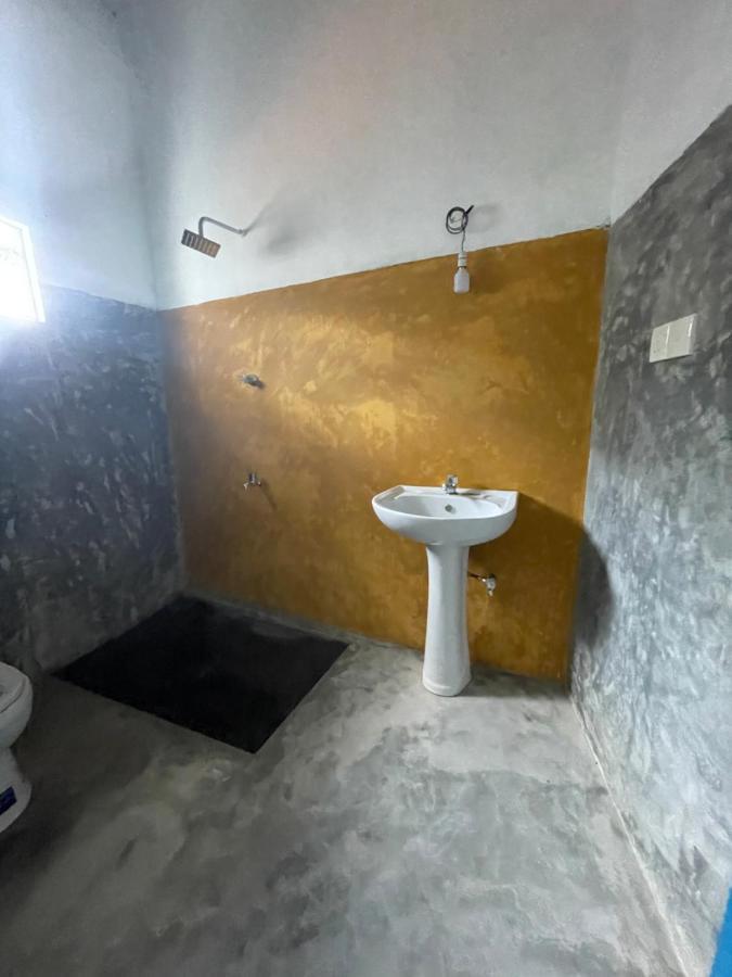 Bunk 15 Hiriketiya Hostel Dikwella Εξωτερικό φωτογραφία