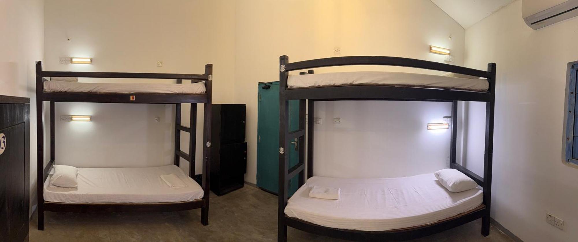 Bunk 15 Hiriketiya Hostel Dikwella Εξωτερικό φωτογραφία