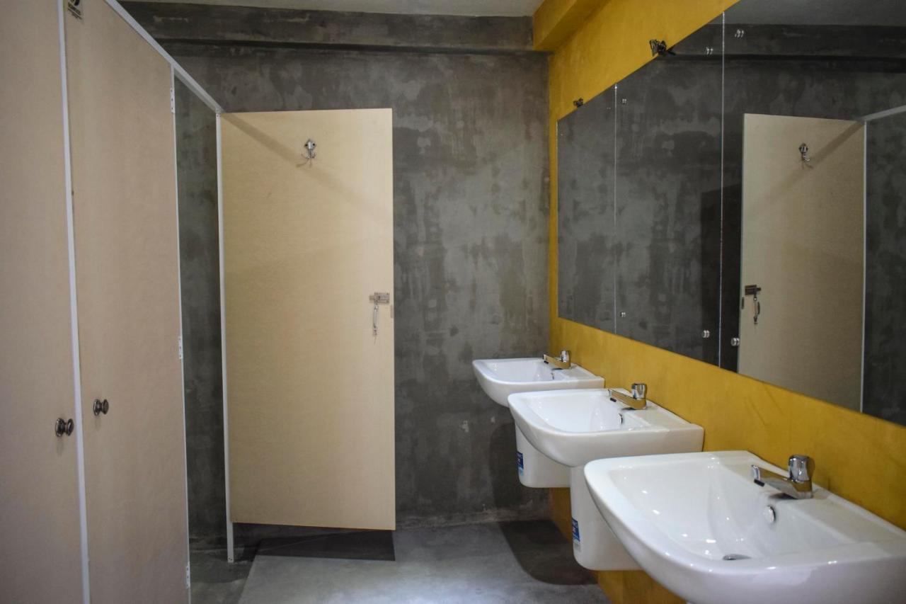 Bunk 15 Hiriketiya Hostel Dikwella Εξωτερικό φωτογραφία