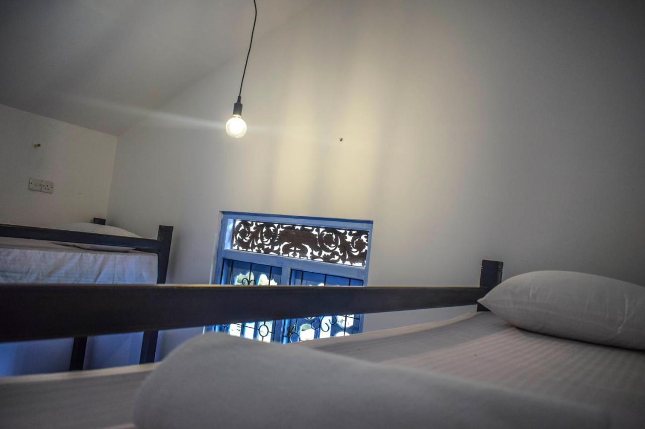 Bunk 15 Hiriketiya Hostel Dikwella Εξωτερικό φωτογραφία